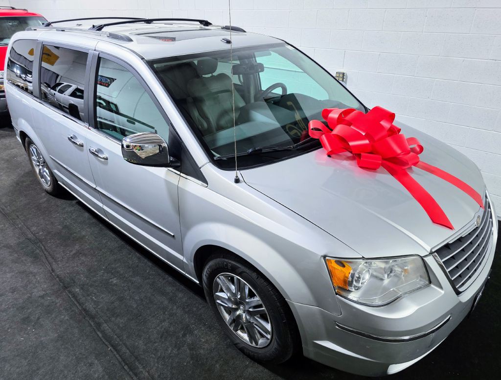 2008 Chrysler Town & Country Image 33