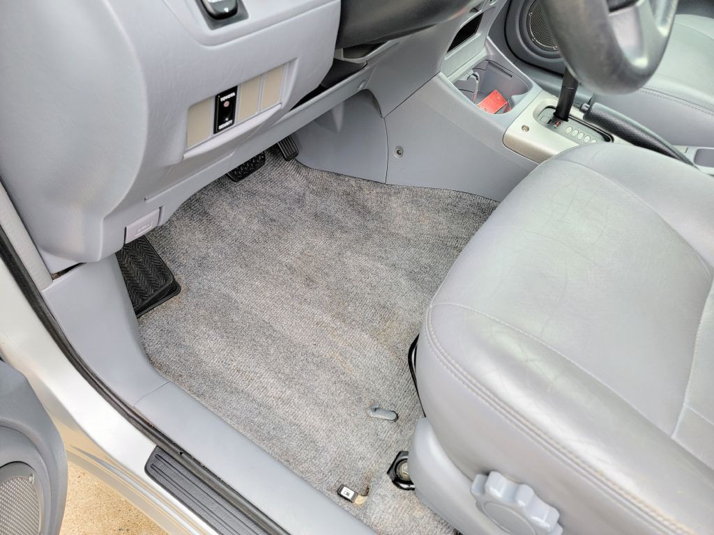 2002 Toyota Rav4 Image 8