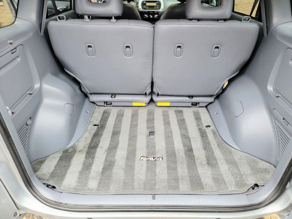 2002 Toyota Rav4 Image 14