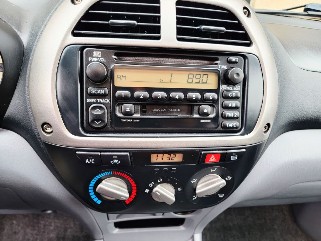 2002 Toyota Rav4 Image 30