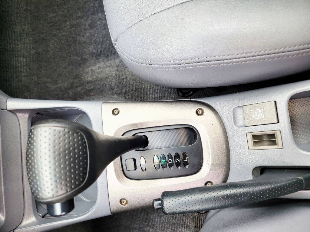2002 Toyota Rav4 Image 31