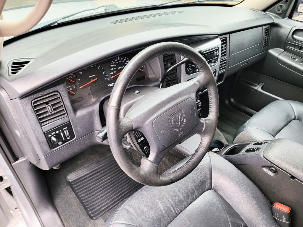2003 Dodge Durango Image 10