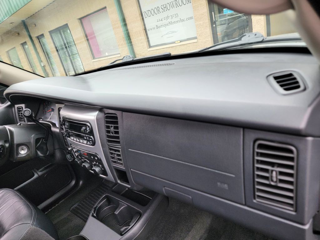 2003 Dodge Durango Image 33