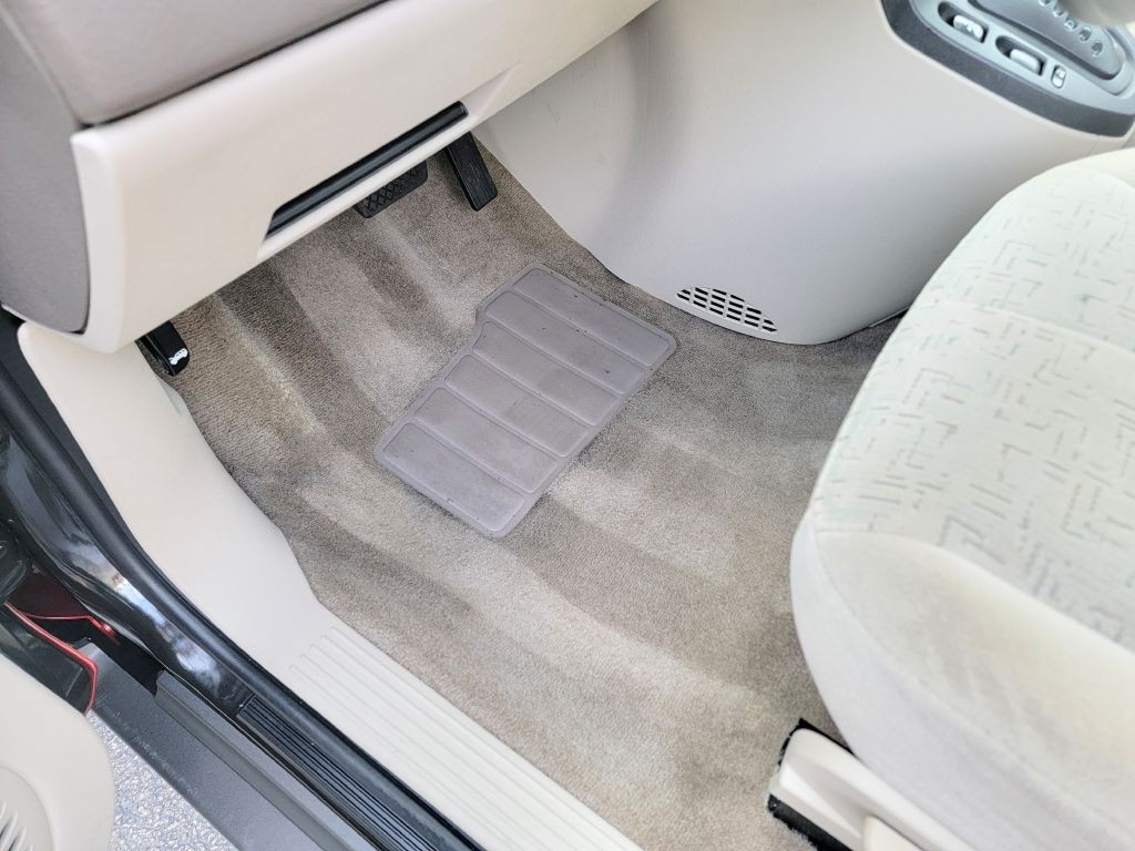 2002 Saturn Vue Image 19