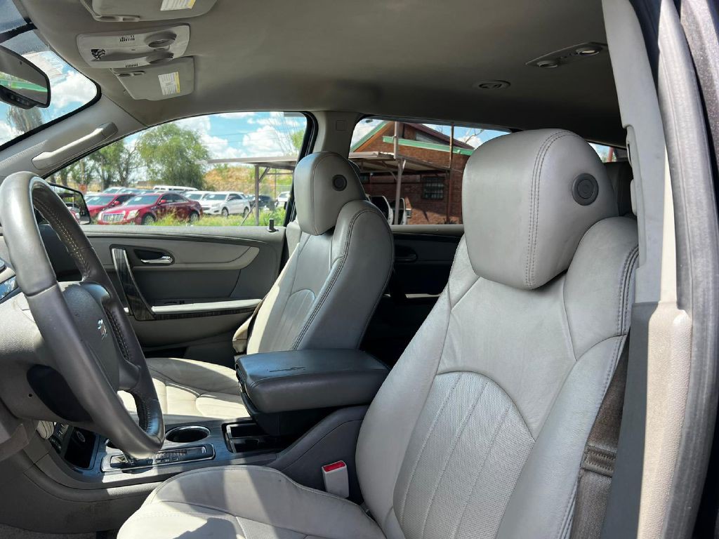 2013 Chevrolet Traverse Image 7