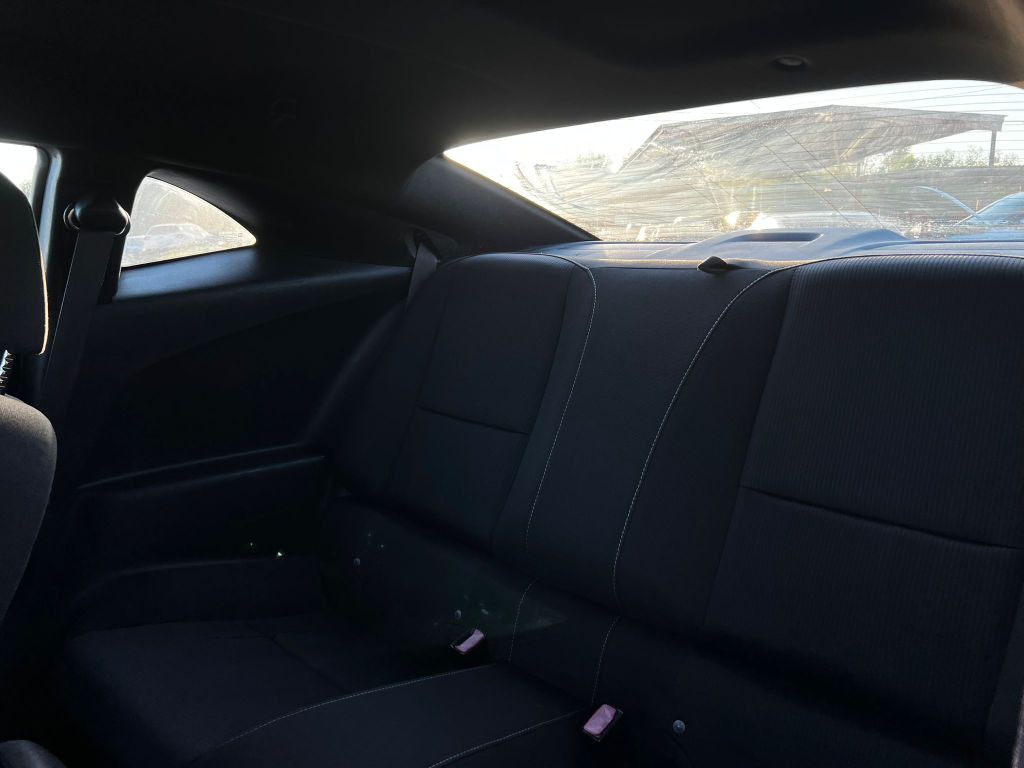 2011 Chevrolet Camaro Image 8