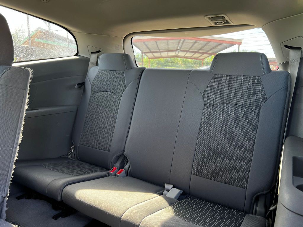 2015 Chevrolet Traverse Image 8