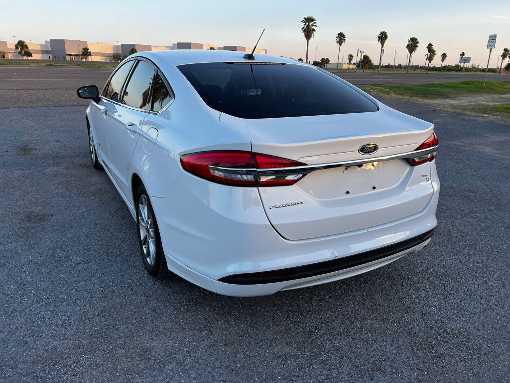 2017 Ford Fusion Image 5