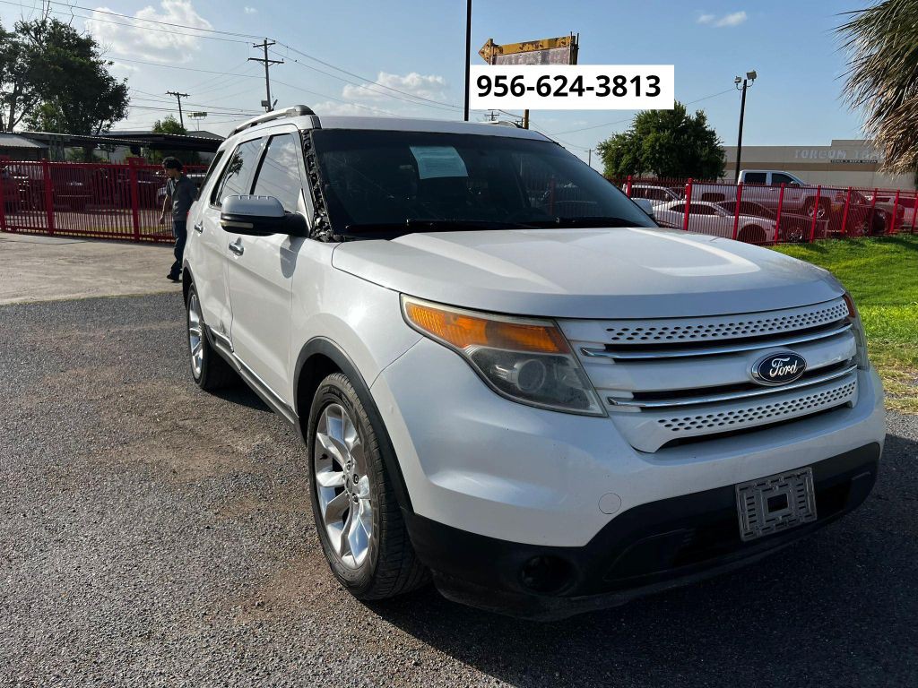 2011 Ford Explorer Image 2