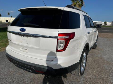 2011 Ford Explorer Image 4