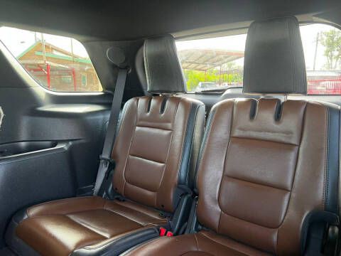 2011 Ford Explorer Image 9