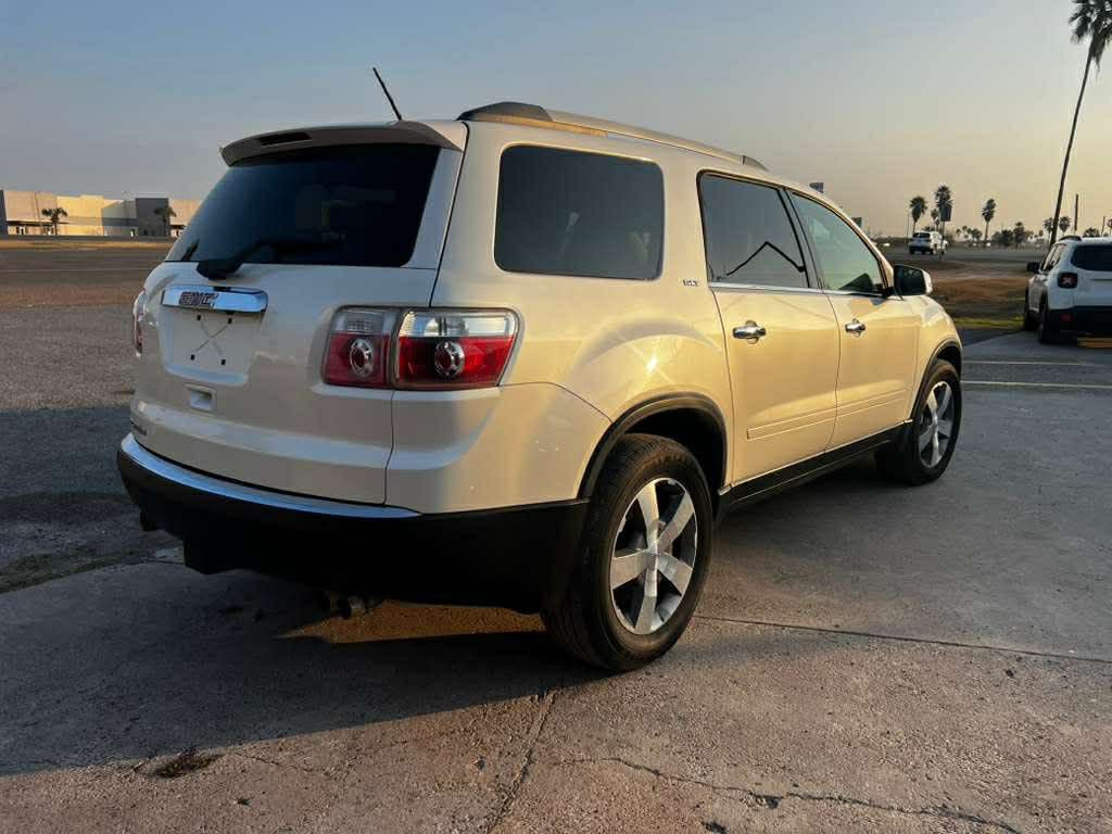 2012 GMC Acadia Image 5