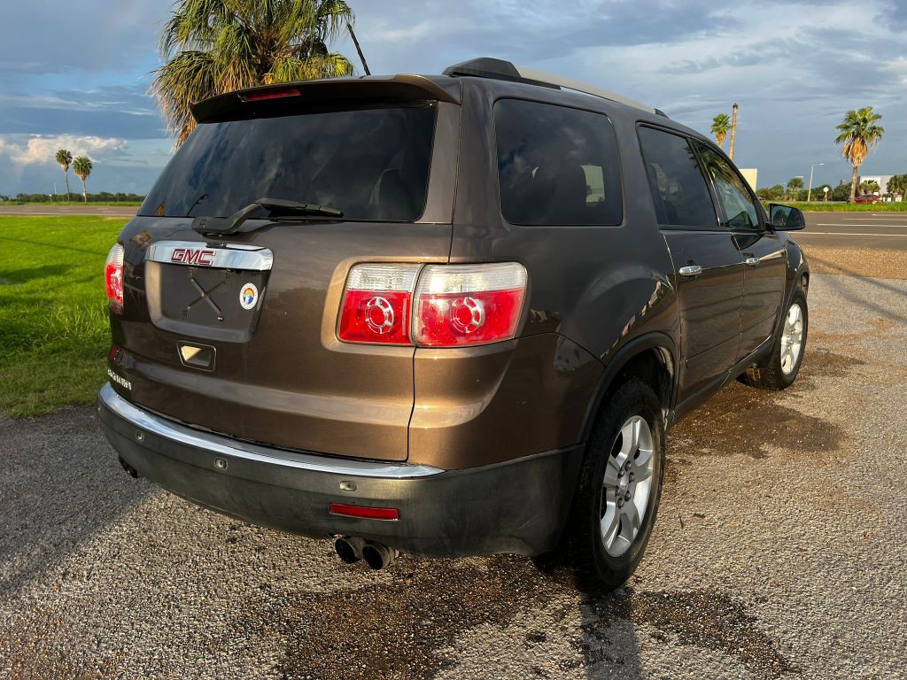 2012 GMC Acadia Image 4