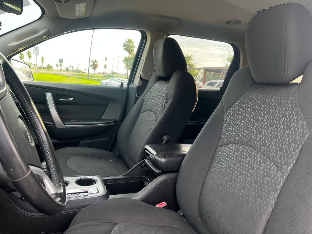 2012 GMC Acadia Image 6