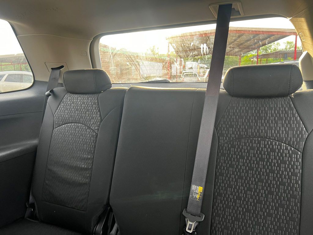 2012 GMC Acadia Image 9