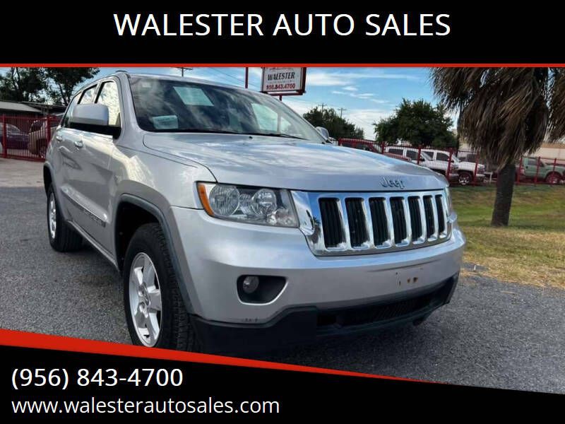 2011 Jeep Grand Cherokee Image 1