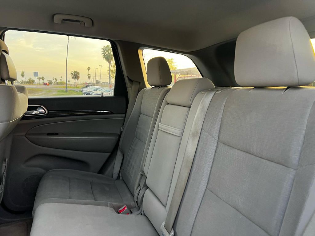 2012 Jeep Grand Cherokee Image 7