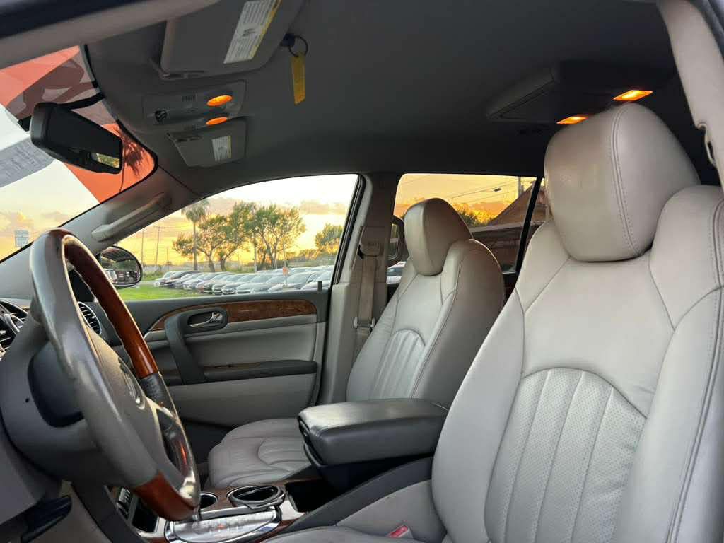 2012 Buick Enclave Image 7