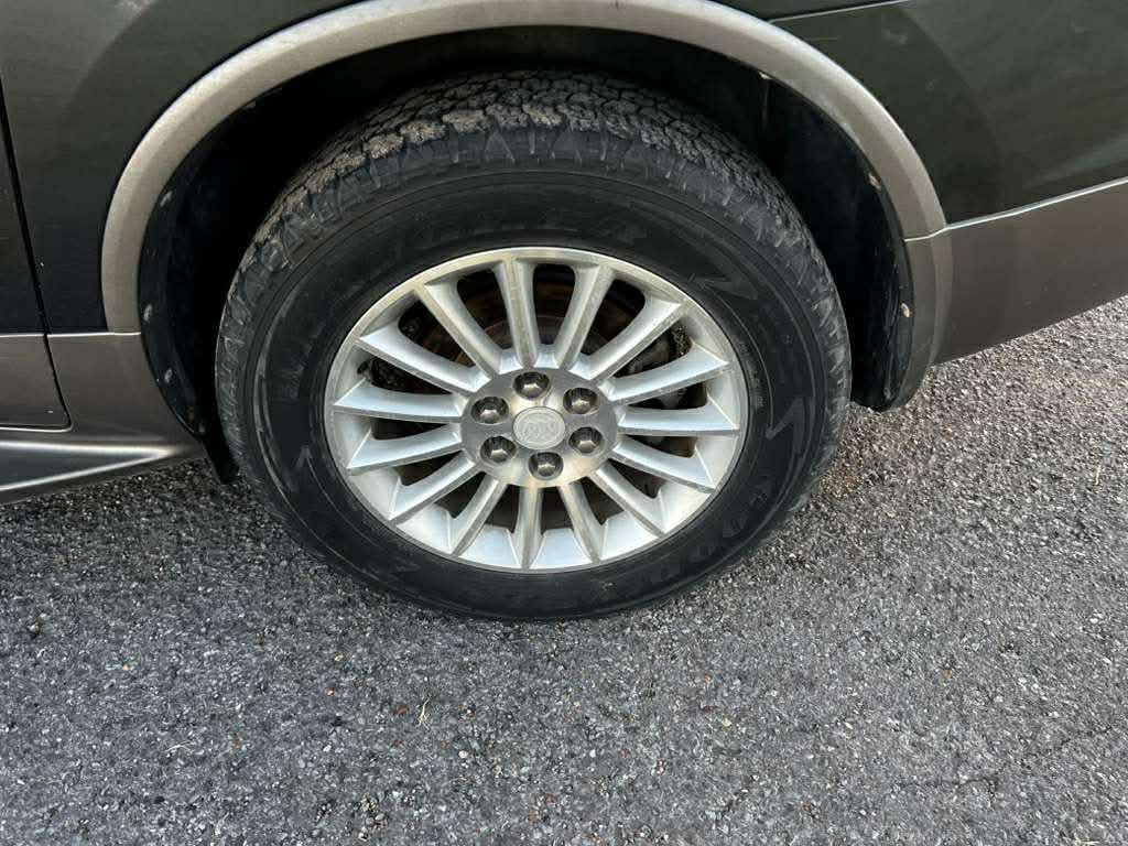 2012 Buick Enclave Image 10