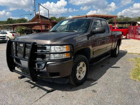2007 Chevrolet Silverado 1500 Image 3