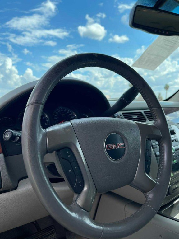 2014 GMC Yukon Image 5