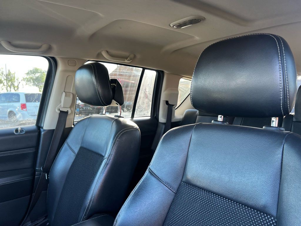 2014 Jeep Compass Image 7