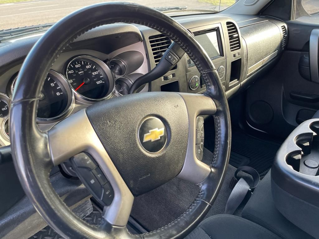2012 Chevrolet Silverado 1500 Image 5