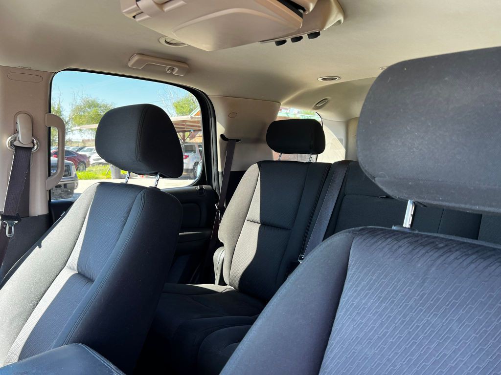 2010 Chevrolet Tahoe Image 5