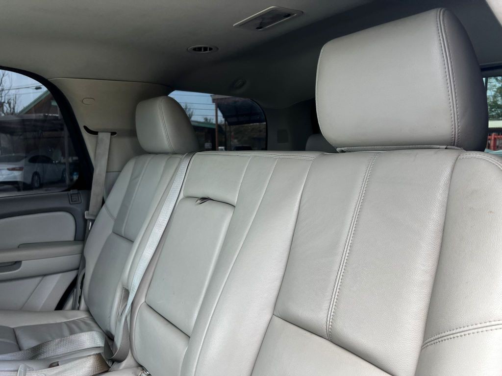 2012 Chevrolet Tahoe Image 8