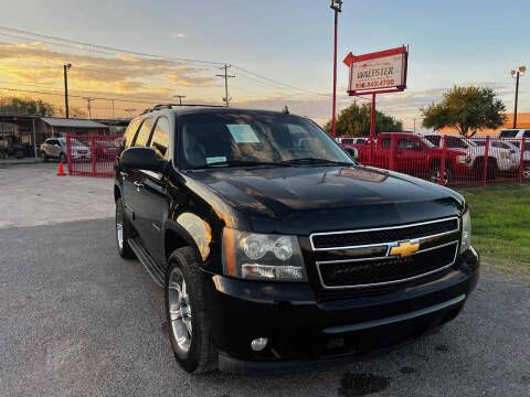 2012 Chevrolet Tahoe Image 2