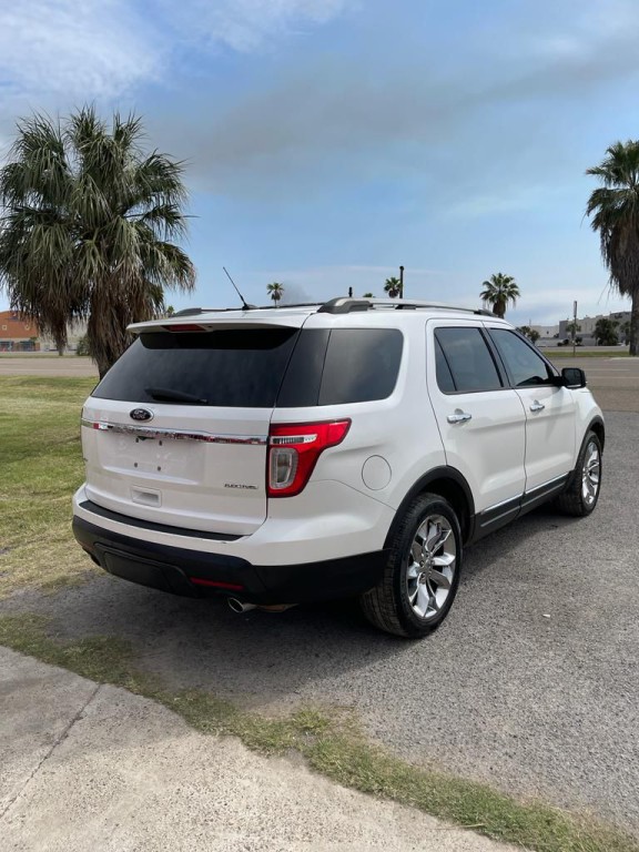 2013 Ford Explorer Image 4