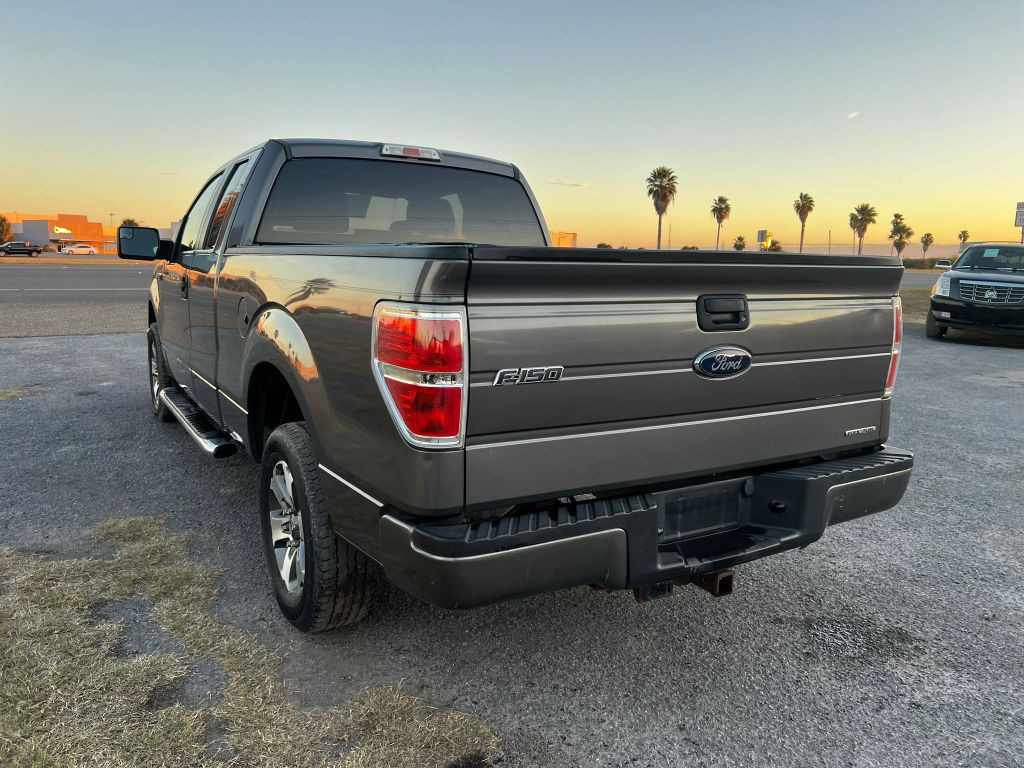 2013 Ford F-150 Image 4
