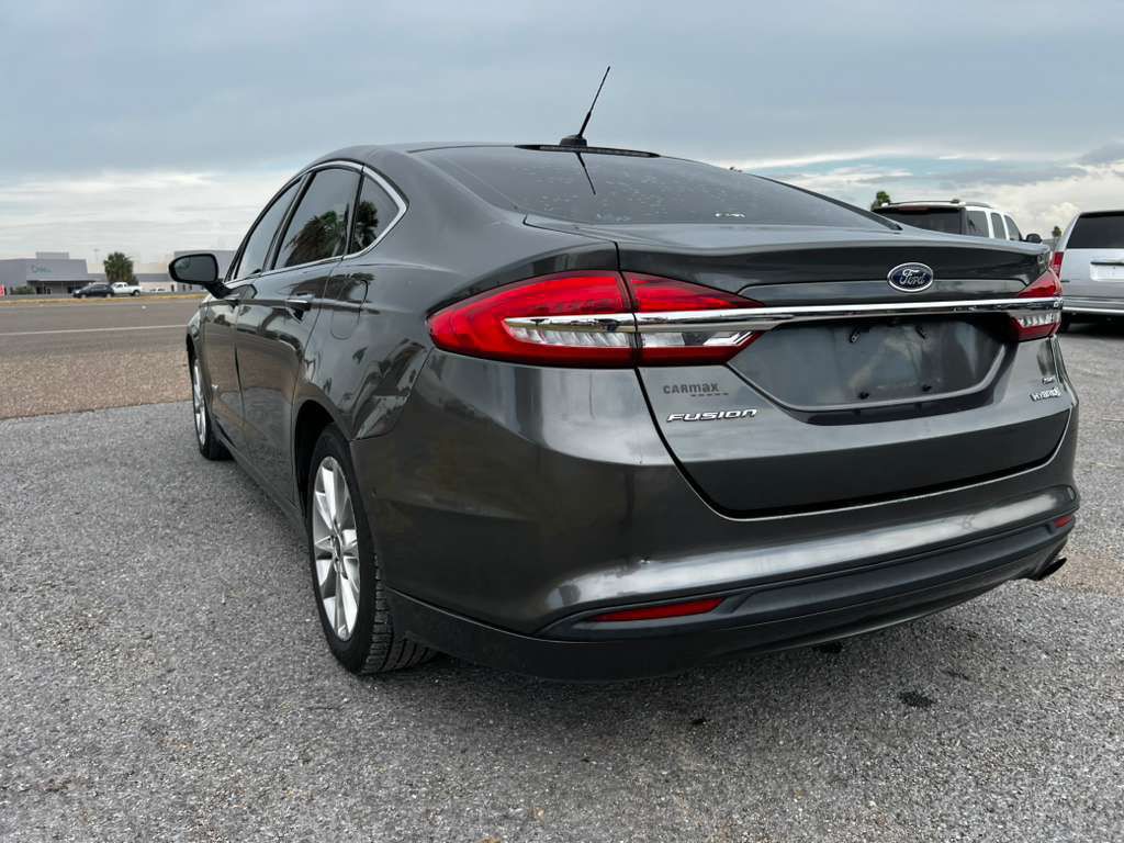 2017 Ford Fusion Image 4