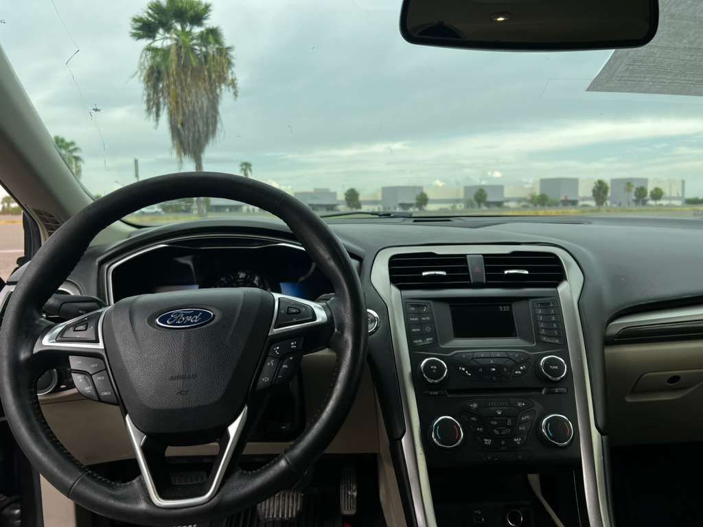 2017 Ford Fusion Image 6