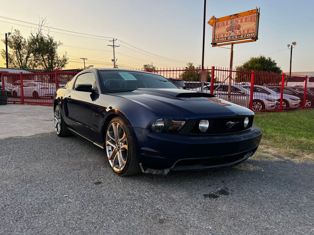 2012 Ford Mustang Image 1