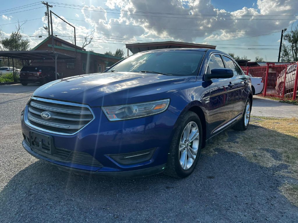 2013 Ford Taurus Image 2