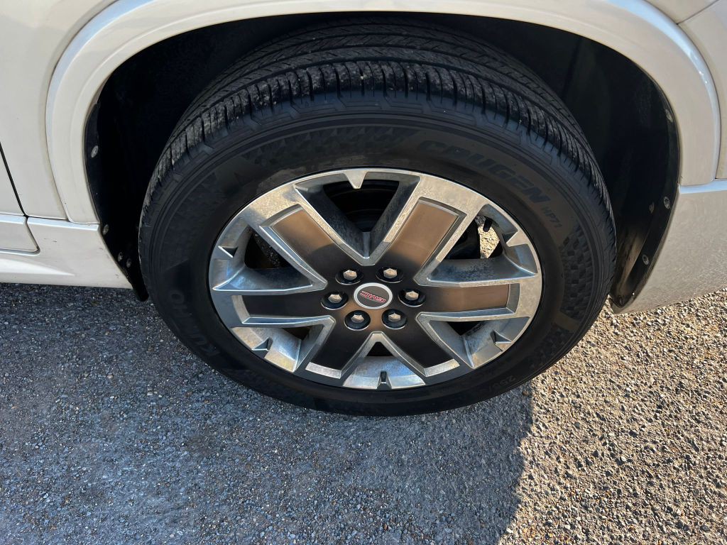 2012 GMC Acadia Image 10