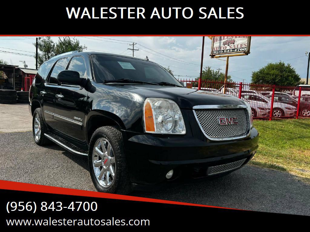 2010 GMC Yukon Image 1