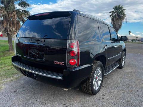 2010 GMC Yukon Image 4