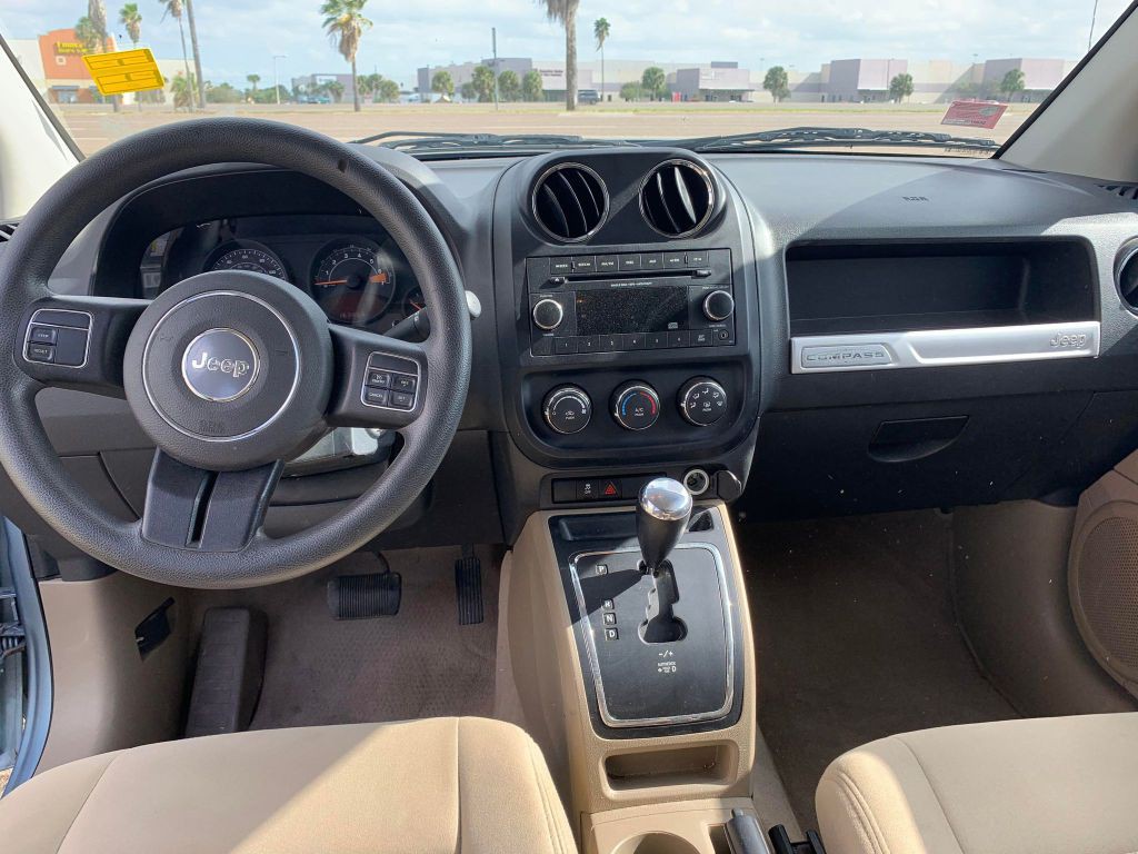 2014 Jeep Compass Image 7