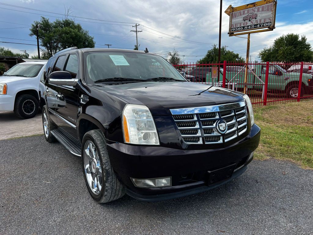 2009 Cadillac Escalade Image 2