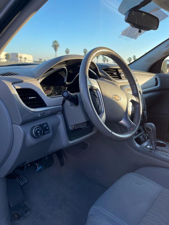 2017 Chevrolet Traverse Image 6