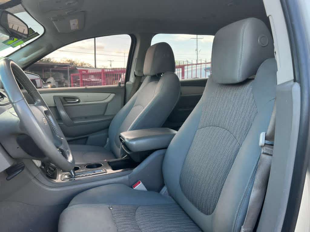 2017 Chevrolet Traverse Image 7