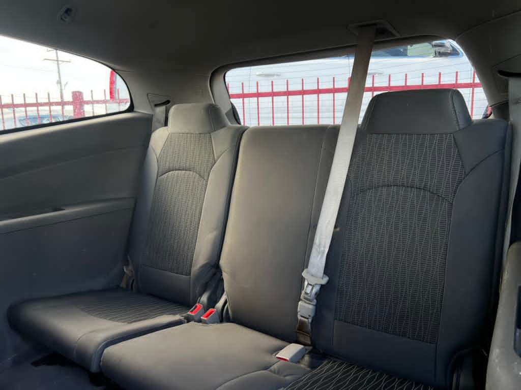 2017 Chevrolet Traverse Image 9