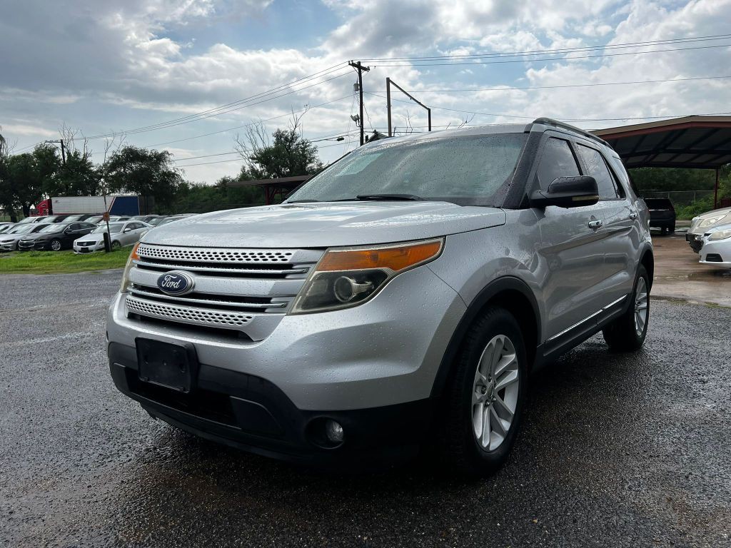 2011 Ford Explorer Image 8
