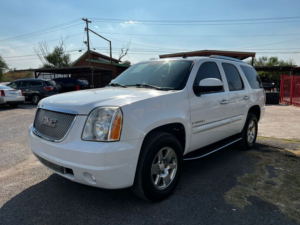 2007 GMC Yukon Image 3