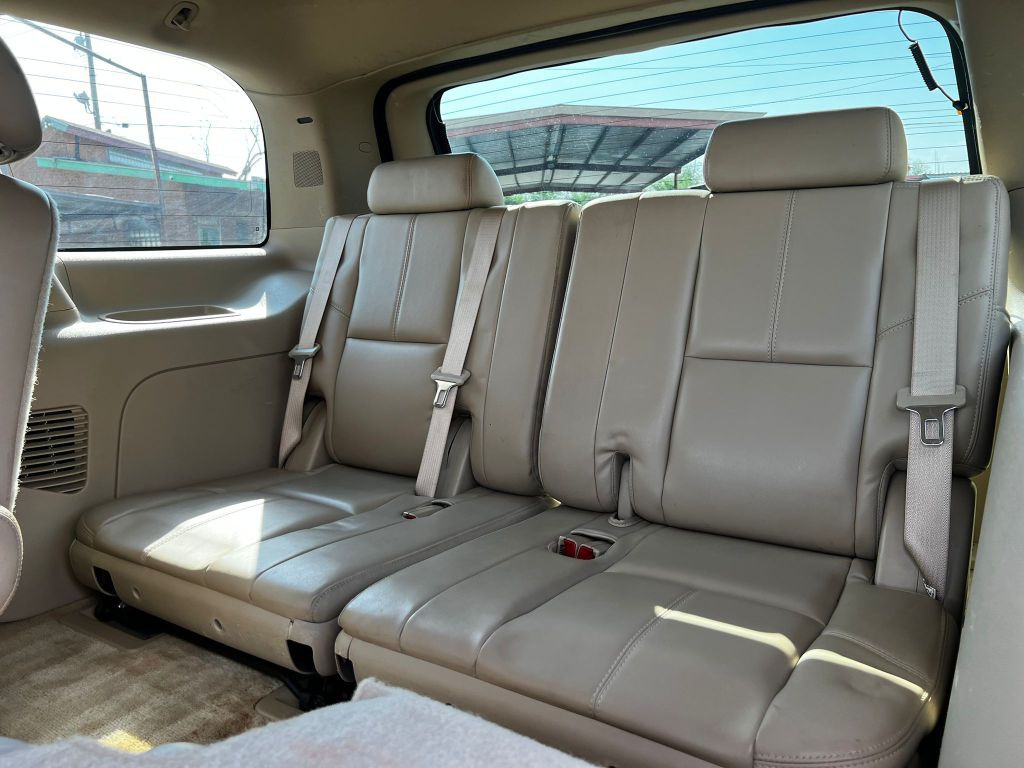 2007 GMC Yukon Image 8