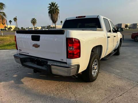 2010 Chevrolet Silverado 1500 Image 4