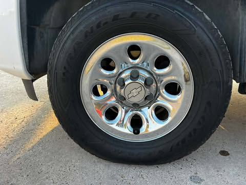 2010 Chevrolet Silverado 1500 Image 9