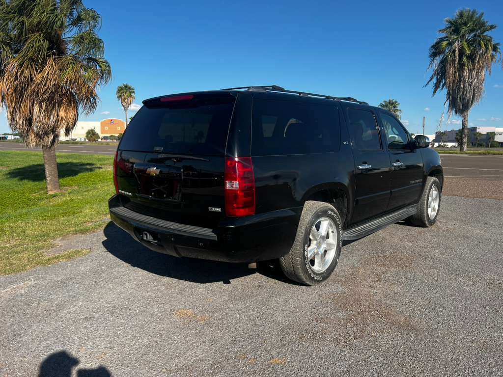 2007 Chevrolet Suburban Image 5